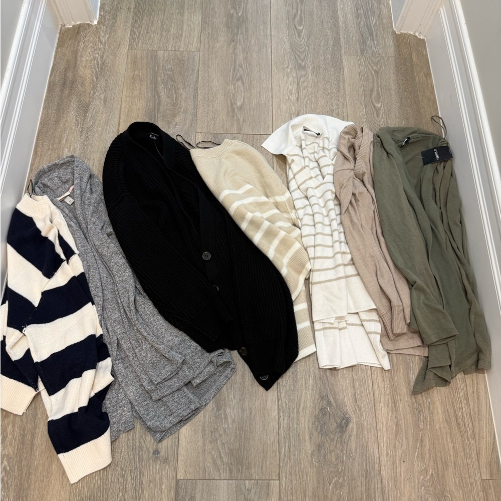 Women's sweater & cardigan bundle